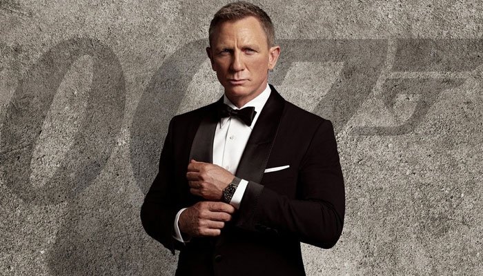 daniel craig who is the highest paid actor in hollywood 2022